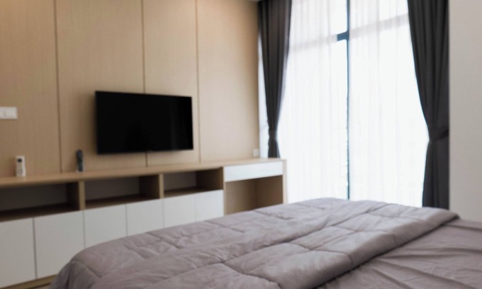 Sangkat Veal Vong Condo | Charming 2-bedroom condo in pleasant Phnom Penh with AC, WiFi