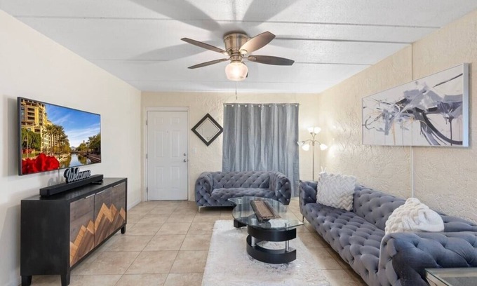 Papago Parkway Condo | Charming 2-bedroom condo with Pools and AC in superb Scottsdale