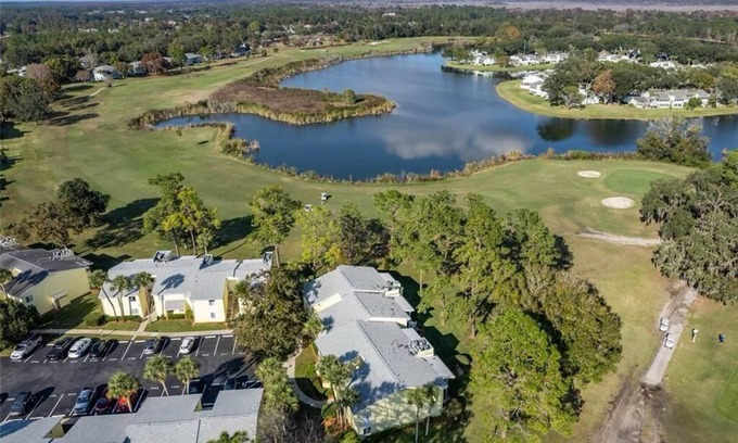 Silver Springs Shores Condo | Charming 2-bedroom condo with WiFi, AC in enchanting Ocala