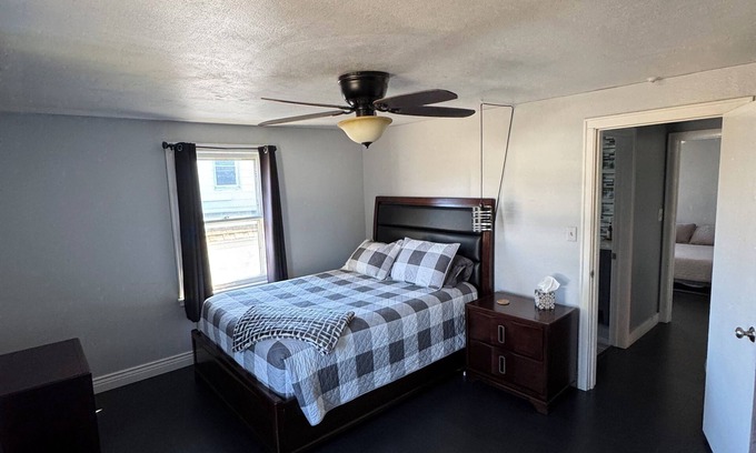 Binghamton House | Charming 2-bedroom house in delightful Binghamton with AC