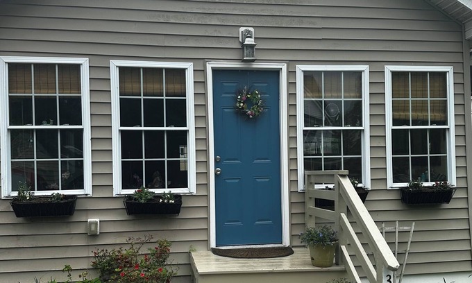 North Beach Cottage | Charming 2-bedroom 1 bath cottage with AC, WiFi in peaceful North Beach, Md.