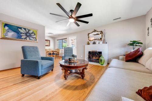 Rancho Cordova House | Charming 2-Bedroom Home With Private Office and Backyard