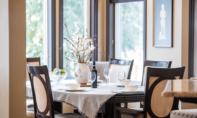 Revelstoke House | Charming 3 Bed, 2.5 Bath Home by Revelstoke Mountain Resort