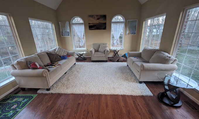 Waldorf House | Charming 3-bedroom retreat in White Plains