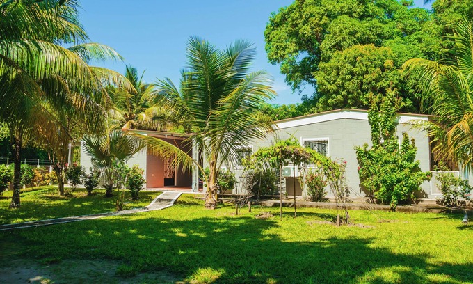 El Porvenir Other | Charming 3-bedrooms house with AC, WiFi in La Libertad 15 Minutes from Airport