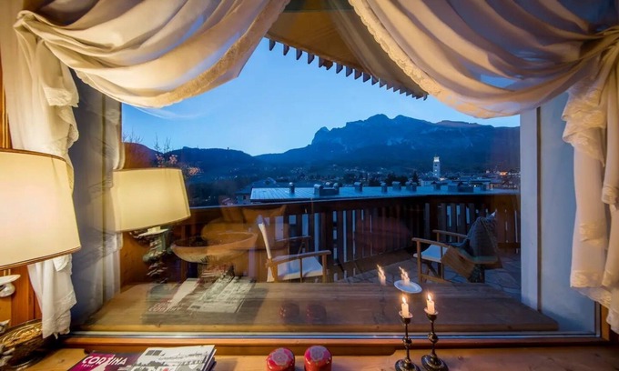 Cortina d'Ampezzo Apartment | Charming ampezzano style apartment - Cortina city center