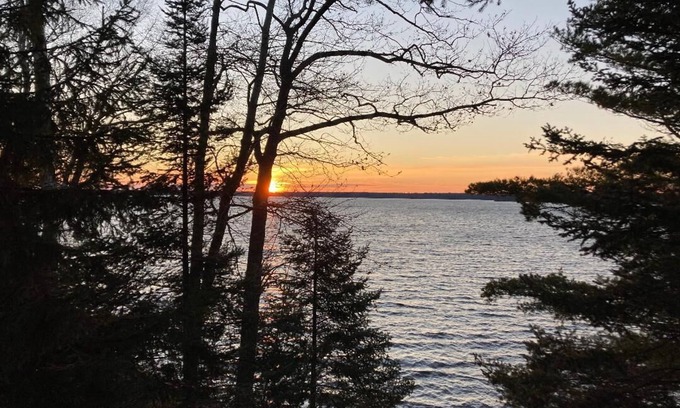 Lac du Flambeau Cottage | Charming and Cozy, 4-Season, Fence Lake Cottage with Beautiful Sunset View
