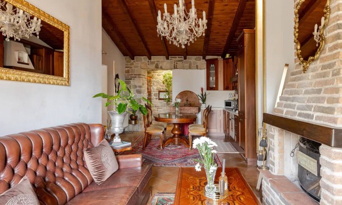 Moniga del Garda Apartment | Charming apartment in the Castle.