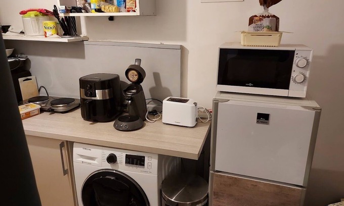 Maisons-Alfort Apartment | Charming apartment near Lyon train station and 1km from the metro and RER.