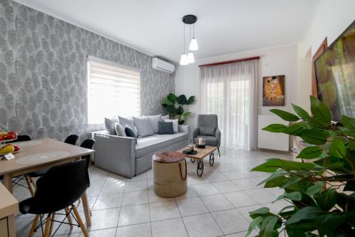 Preveza Apartment | Charming Appt