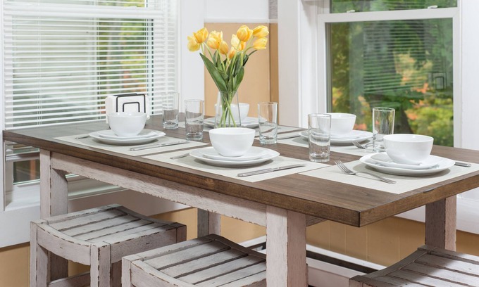 Ipswich Apartment | Charming apt -2 Bedroom -Close to Beach/Sleeps 6