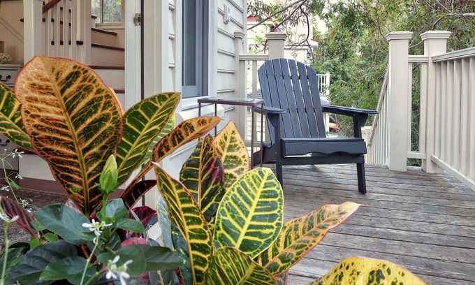 Mount Pleasant Cottage | Charming cottage apartment