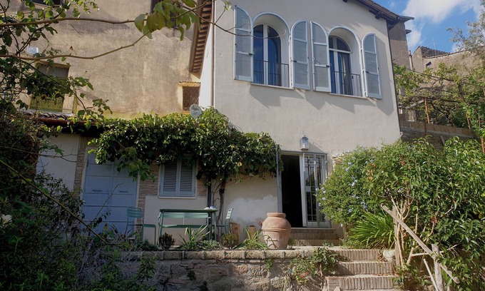 Otricoli Cottage | Charming cottage in hilltop town with garden and stunning views