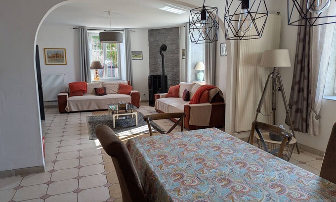 Toul Cottage | Charming Countryside Cottage - Near Toul and Nancy, Sleeps 6, Private Terrace, WiFi Included