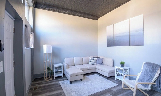 Covington Apartment | Charming Covington Gem!