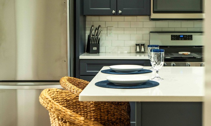 Lake Geneva House | Charming Downtown Lake Geneva Getaway!