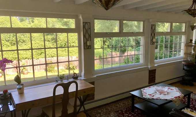 Glen Cove House | Charming guest wing in a secluded Carriage House