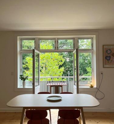 Hellerup Apartment | Charming Hellerup Residence