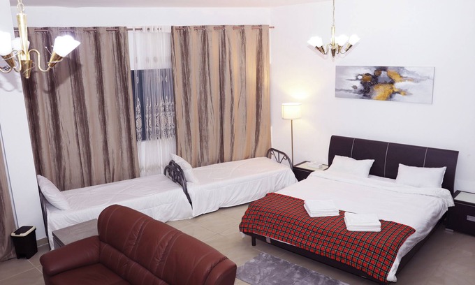 Al Khan Bed & Breakfast | Charming home away from your home with WiFi, fitness room in lovely Sharjah.