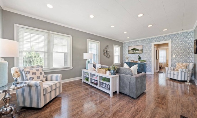 Port Clinton House | Charming Home Close to Jet Express & Downtown!