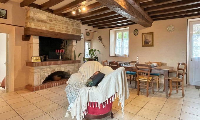 Rabodanges Cottage | Charming house in Rabodanges near the lake