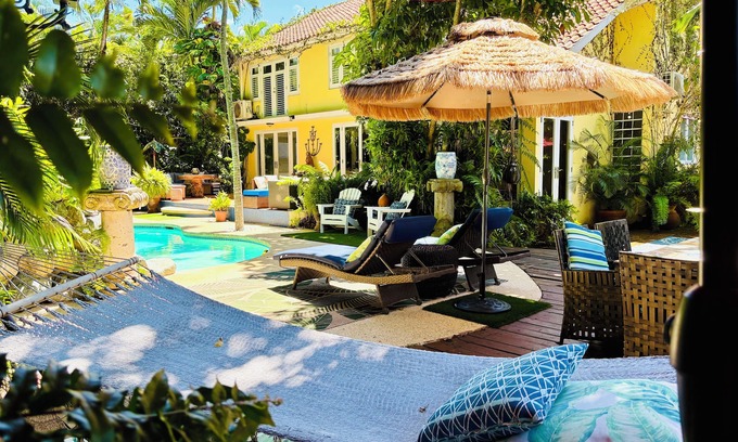 Navarro House | Charming house in the city, peaceful gated neighborhood.