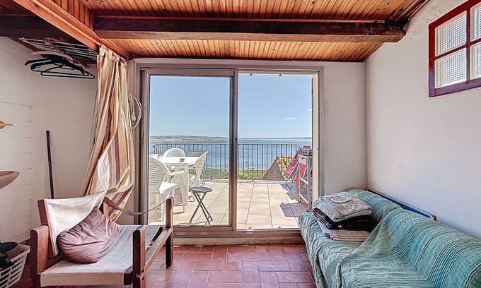 Bages House | Charming house with terrace and breathtaking views