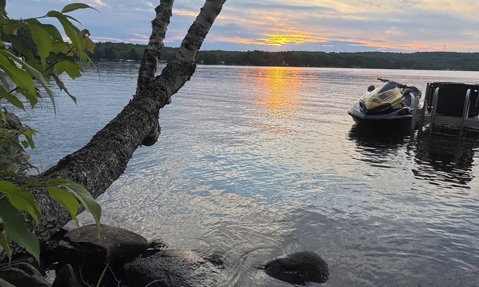 Baileyville Cottage | Charming lake front 2-bedroom cottage in serene Alexander with WiFi, AC