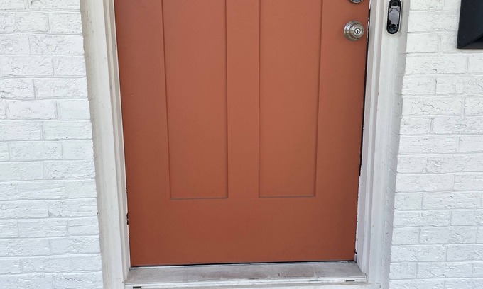 Kings Grant House | Charming Mid-Century Modern get away for up to 7