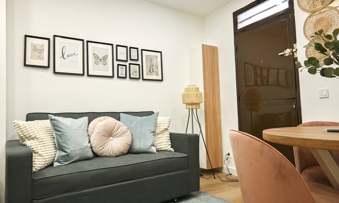 Tetuan Apartment | Charming one-bedroom apartment in Madrid, close to the Tetuán metro