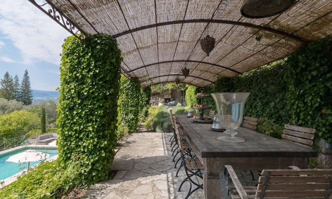 Mouans-Sartoux Villa | Charming Provencal Mas/villa for Rent - Côte D'azur - South of France