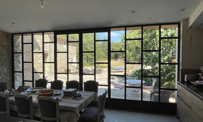 Menerbes Other | Charming Provençale farmhouse for rent in the middle of Lubéron National Park.