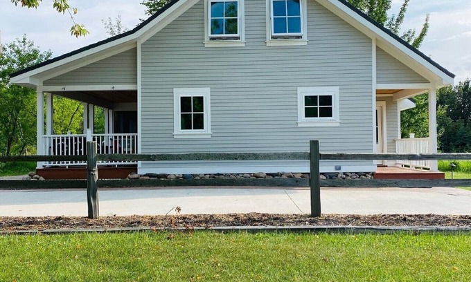 Biwabik Other | Charming Renovated Farmhouse near Giants Ridge