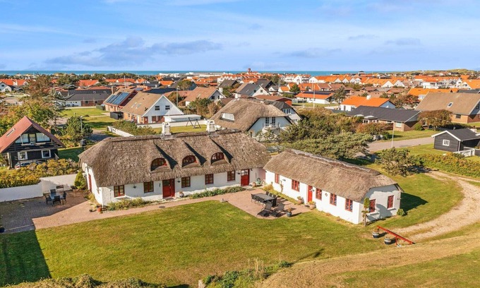 Blokhus House | Charming Retreat in Blokhus - By Traum Ferienwohnungen