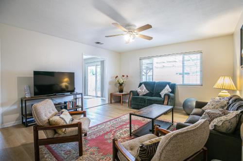 Fremont House | Charming Spacious Fremont 3BR