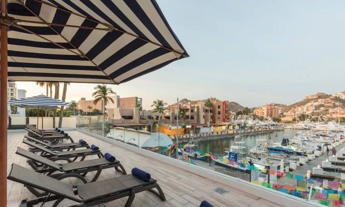 Atlatlahucan Apartment | Charming Studio + 24/7 Concierge Club at Los Cabos