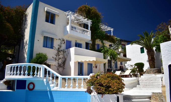 Piskopiano House | Charming Studio in Heraklion Prefecture With Private Entrance and Scenic Views