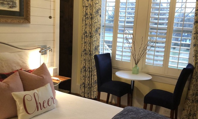 Dallas Apartment | Charming suite with private entrance