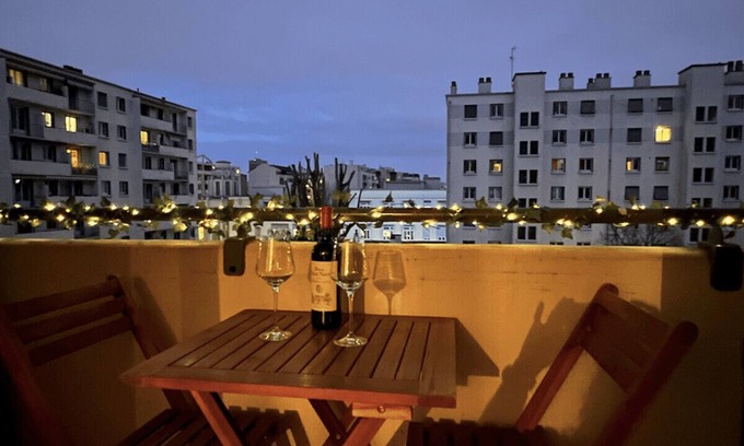 Jean Moulin - Marius Berliet Apartment | Charming T3 with balcony in Lyon Monplaisir