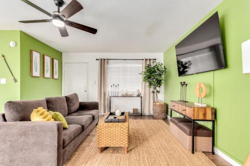 Tempe Apartment | Charming Tempe 3b2b Oasis
