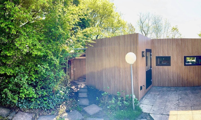 Wilnis House | Charming Tiny Home surround Nature close Amsterdam/Utrecht