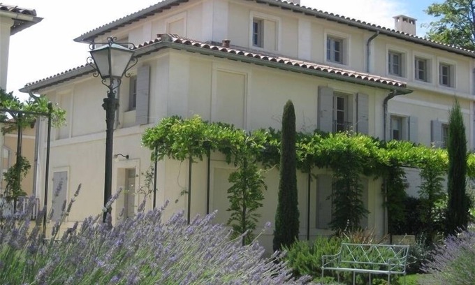 St.-Remy-de-Provence House | Charming townhouse in the heart of St Remy De Provence