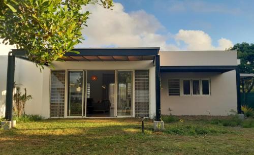 New Grove House | Charming Villa in a connected Countryside