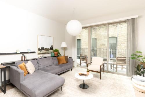 Fifth Ward Apartment | Charming Walker's Point Apt with Balcony