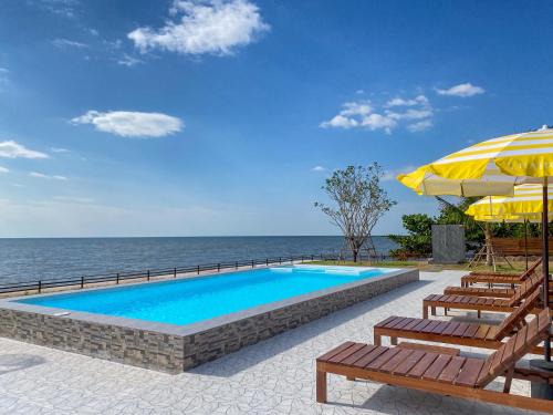 Khlong Yai Hotel | Charome Resort