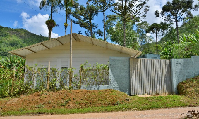 Iporanga Cottage | Chase Petar property for rent