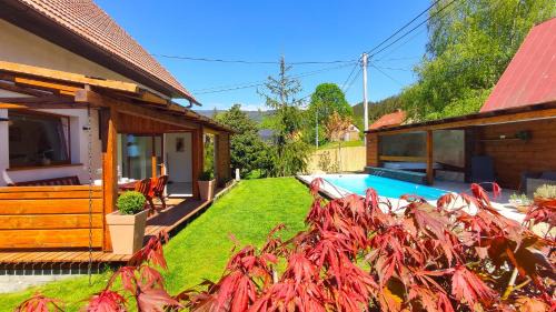Prostredni Becva Ski Chalet | Chata pod Pustevnami