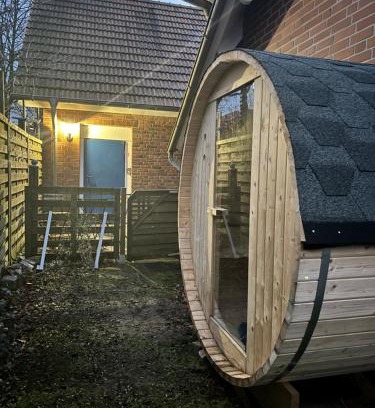 Schloss Holte-Stukenbrock Apartment | Cheap place to stay with sauna