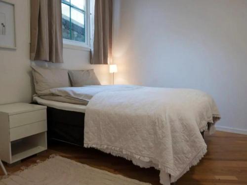 Alesund House | Cheap Room in The Heart of Brosundet