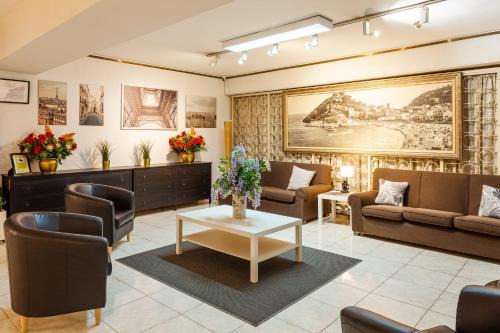Figueres Hotel | Checkin Travé